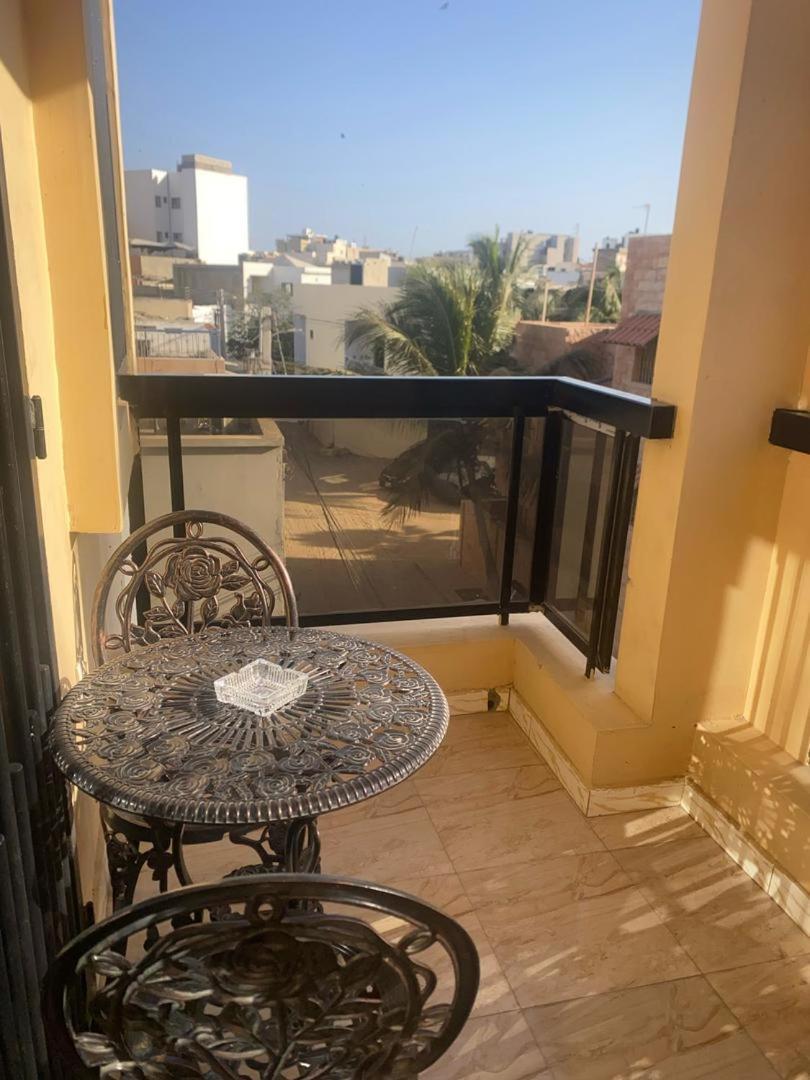 Residence Adja Binta Kane Sour Dakar Exterior photo